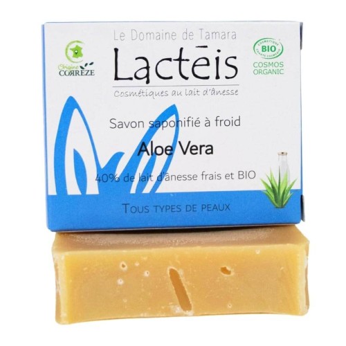 Calmant, hydratant et cicatrisant, ce savon est très doux et convient à toute la famille !