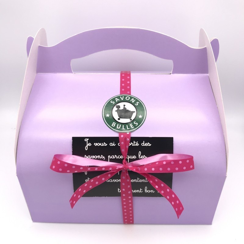 Box personnalisée de produits cosmétiques et de bain Box personnalisée de produits cosmétiques et de bain